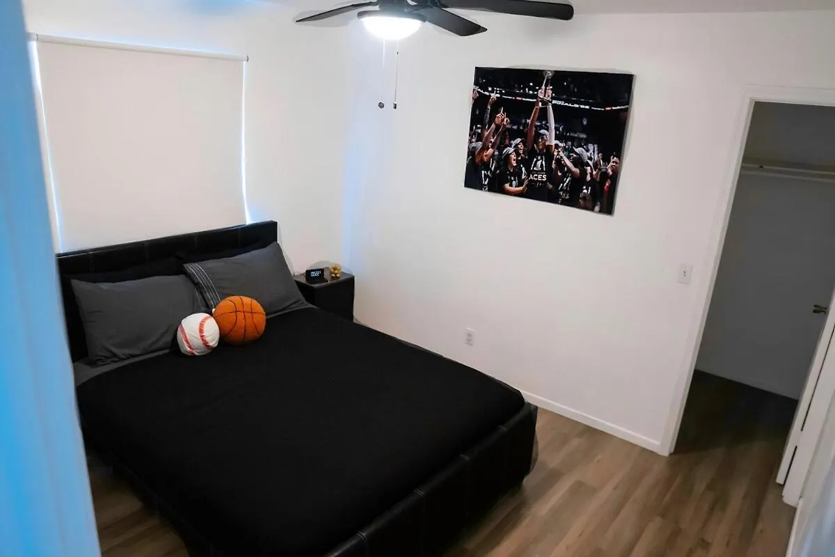 2 Bedroom Minutes From Vegas Strip 라스베이거스 아파트